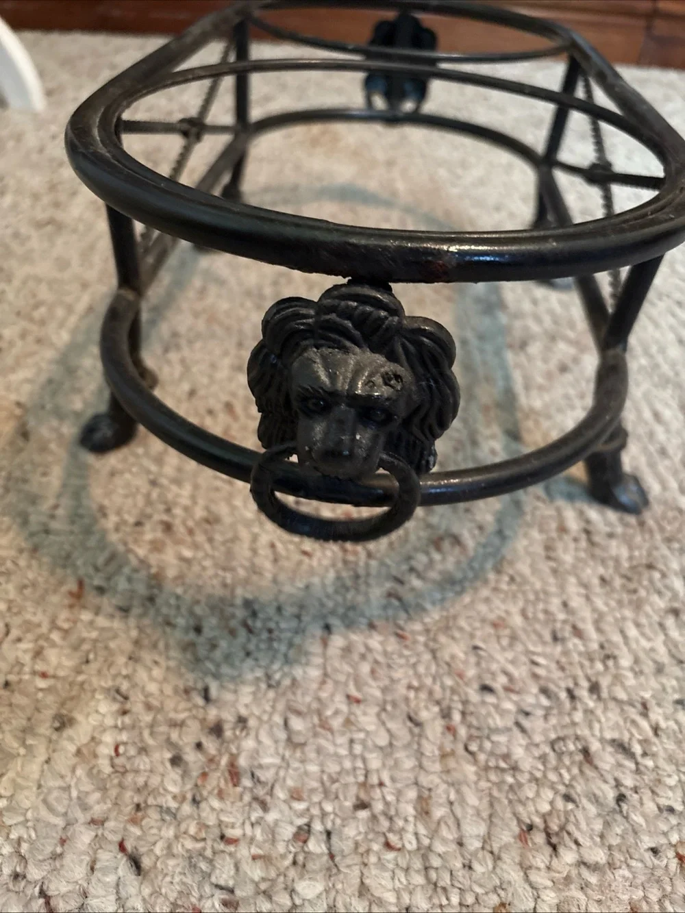 Classic Black Metal Elevated Double Dog Bowl Stand